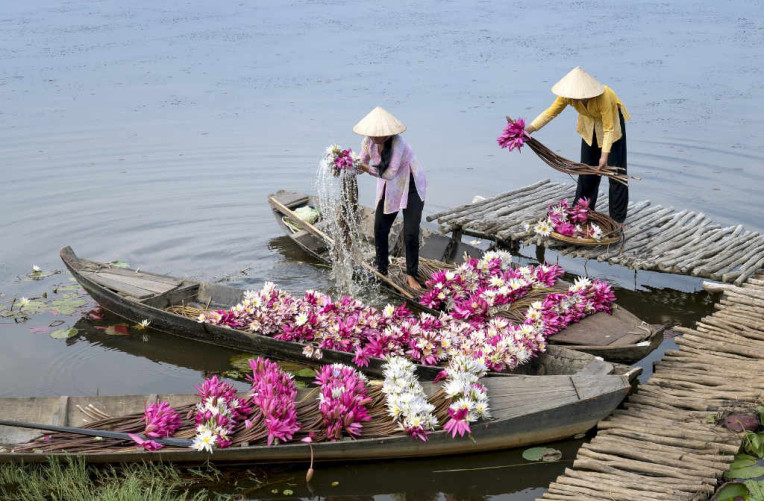 0012_Vietnam_Schoene Aussichten Touristik